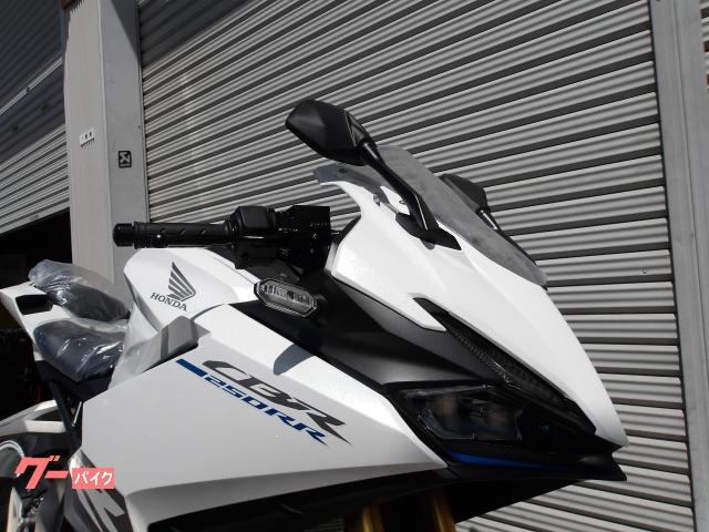 ホンダ ＣＢＲ２５０ＲＲ ２０２３年モデル トラコン ショーワ製ＳＦＦ