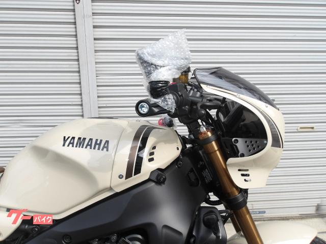 ヤマハ XSR900 日本限定カラー ワイズギア製フロント