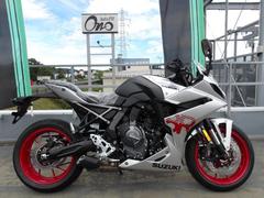 スズキ　ＧＳＸ−８Ｒ　２０２５年モデル