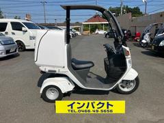 ホンダ　ジャイロキャノピー　４スト　ＬＥＤヘッドライト　リア中型ＢＯＸ　鍵付　スマホホルダー　１２Ｖ電源付　Ｆ／バスケット新品グリップ交換