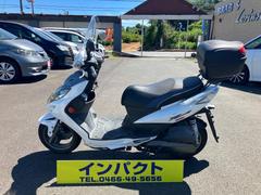 ＫＹＭＣＯ　レーシング１５０Ｆｉ　風防スクリーン　リアボックス付