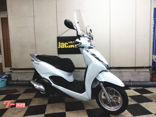 リード１２５　２０１８年モデル　ホンダ純正フロントシールド　ＬＥＤヘッドライト　シガーソケット標準装備