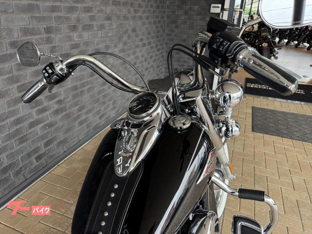 HARLEY－DAVIDSON FLSTC ヘリテイジソフテイル