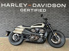 ＨＡＲＬＥＹ−ＤＡＶＩＤＳＯＮ　ＲＨ１２５０Ｓ　スポーツスターＳ　鏡面コーティング　ＨＤ認定中古車