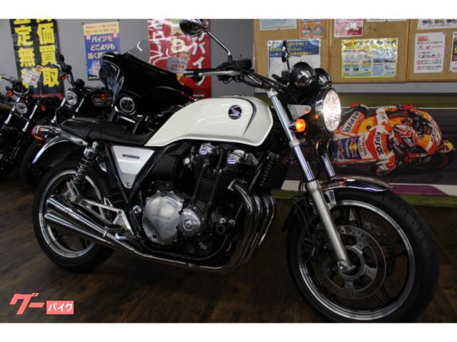 ＣＢ１１００　モリワキ製４本出しマフラー　他カスタム有り