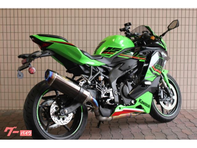 カワサキ Ninja ZX－25R SE BEETマフラー クイック
