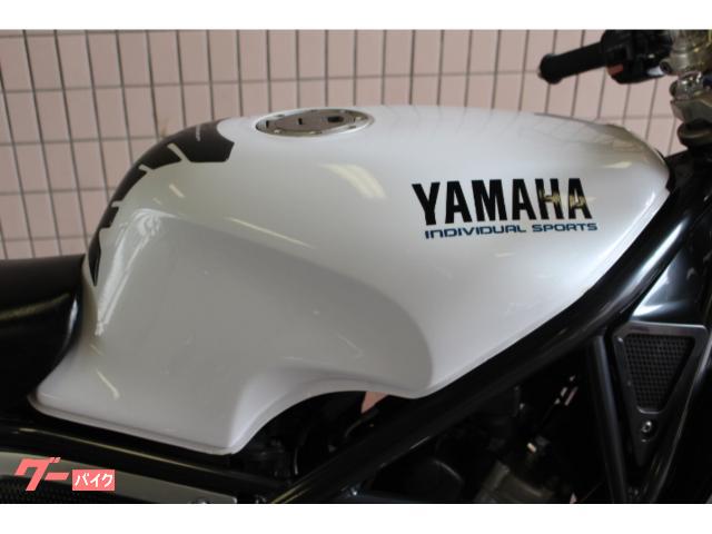 ヤマハ R1－Z 最終型 社外クロスチャンバー ETC車載器 スマホ