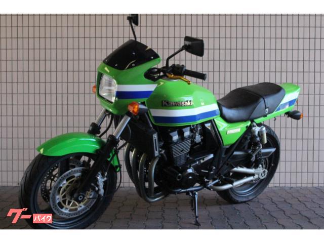 カワサキ ZRX400 社外外装・オールペン・ストライカーマフラー