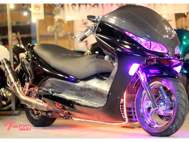値下）フォルツァZ MF08外装パーツ一式（フロントカスタム