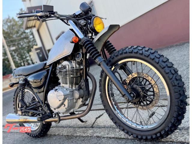 スズキ　グラストラッカー　NJ47A vmx スクランブラー スズキ グラストラッカーVMXビンテージ 前後NEWタイヤ スクラン