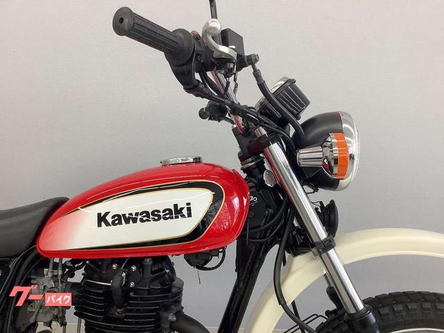 250TR 純正　フューエルタンク　赤　白　キャブ 250TR 純正フューエルタンク赤白キャブ