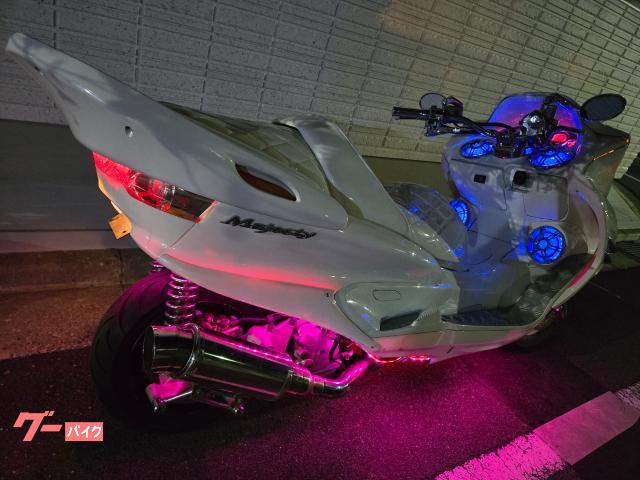 マジェスティ 250c led マジェスティ 白 ピンク ヤマハ マジェスティ