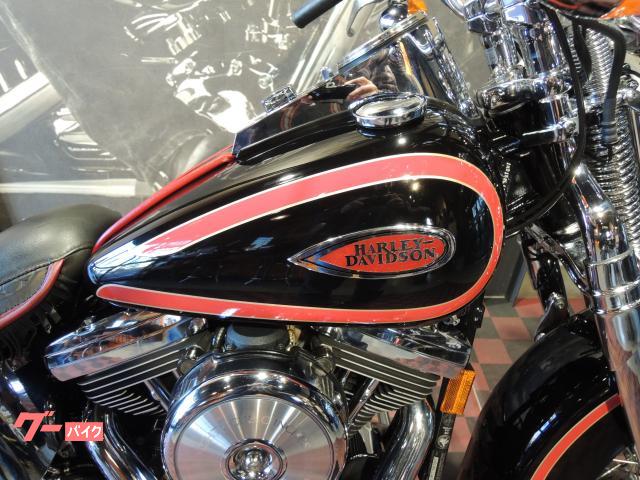 Harley-Davidson FLSTスプリンガーエボ タンクパネル-