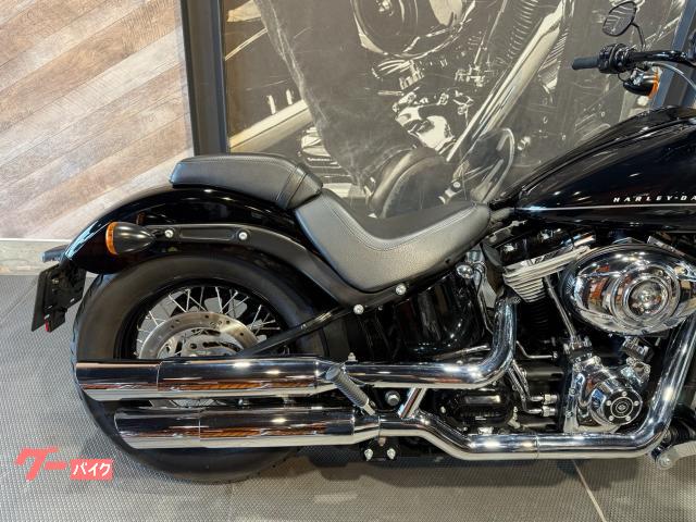 ☆ハーレーダビッドソン☆【FXS/FLS】 HARLEY－DAVIDSON FXS ブラックライン｜ハーレー