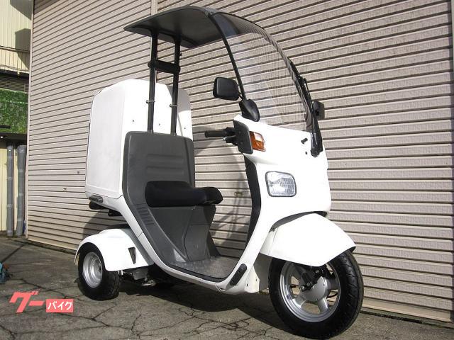 ジャイロキャノピー　２０１８年インジェクションモデル　デリボックス２１０リットルボックス付き　ハイマウントストップランプ　日本製