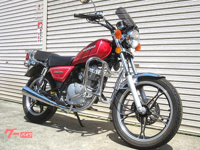 スズキ GN125H ノーマル車 2017年モデル エンジンガード