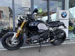 ＢＭＷ　Ｒ　ｎｉｎｅＴ　ワンオーナー　純正アルミ削り出しオプションパーツ多数　Ａｋｒａｐｏｖｉｃスポーツマフラー　フェンダーレスキット他付