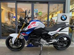 ＢＭＷ　Ｆ９００Ｒ　スタイルスポーツ　シート高８１５ｍｍ　ＡＢＳプロ　グリップヒーター　シフトアシスト　液晶モニター　モード切替　ＥＴＣ他