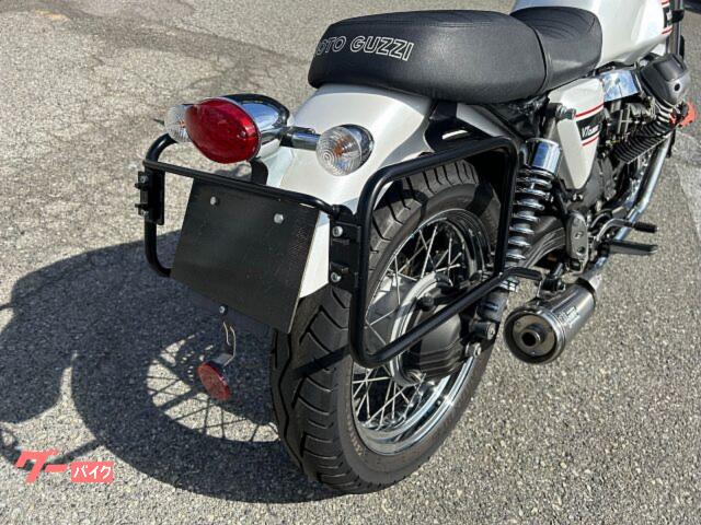 ＭＯＴＯ ＧＵＺＺＩ Ｖ７クラシック スクリーン サイドバッグサポート