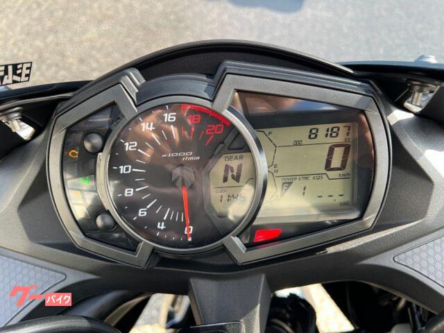 カワサキ Ninja ZX－25R SE AKRAPOVIC