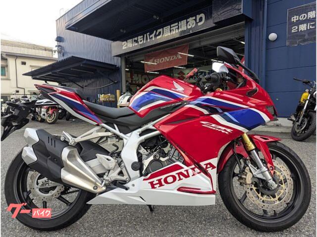 ＣＢＲ２５０ＲＲ　２０１９年モデル　ワンオーナー車両　スライダー　ＥＴＣ　マルチホルダー　ＵＳＢ電源