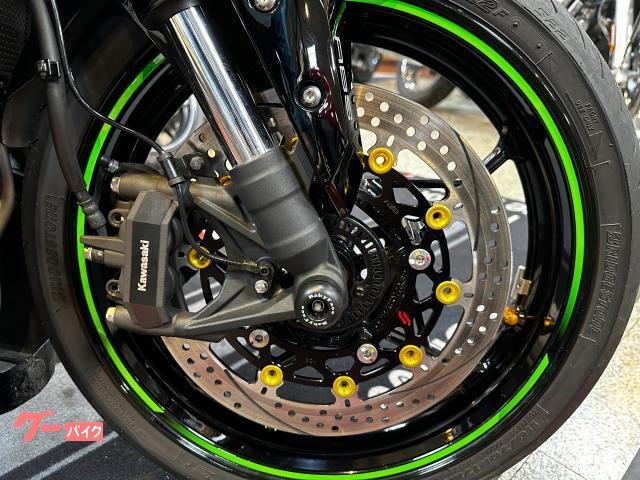 カワサキ Ninja ZX－25R SE 蜂の巣カラー トリックスター