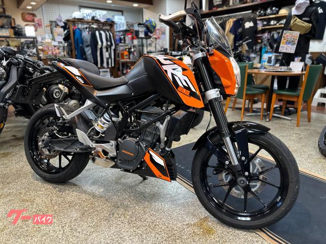２００デューク　２０１２　バックステップ　スライダー　ファーストデューク