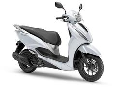 ホンダ　リード１２５　ＪＫ１２　ＵＳＢＴｙｐｅ−Ｃ　スマートキー　ＬＥＤトランクライト　パールスノーフレークホワイト　３年延長保証付