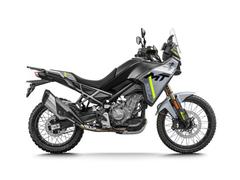 ＣＦ　ＭＯＴＯ　４５０ＭＴ　新車保証２年　チューブレス仕様　ボッシュトラクションコントロールシステム　ＵＳＢポート　ｅｘ３年延長保証付