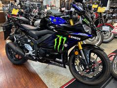 ヤマハ　ＹＺＦ−Ｒ２５　モンスターエナジーヤマハＭＯＴＯＧＰ　３年保証付
