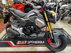 ホンダ　グロム　ＪＣ７５　３年保証付　マットアクシスグレー　２型最終　赤キャリパー　リヤキャリア　タイヤ前後新品　３年保証付
