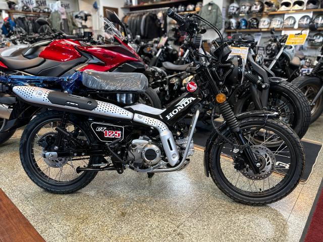 ホンダ CT125ハンターカブ アステロイドブラックメタリック
