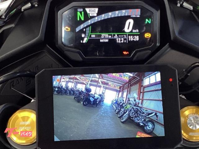 カワサキ Ninja ZX－4R SE 車検対応トリックスターマフラー