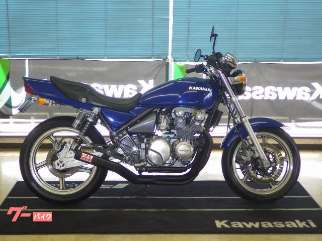 ＺＥＰＨＹＲ４００　キャブ仕様　ヨシムラ車検対応マフラー　オールペイント