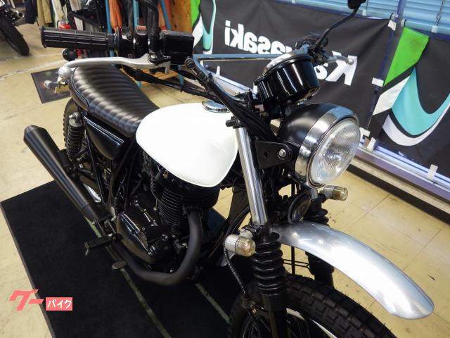 カワサキ 250TR キャブ仕様 カスタムシート カスタムテールランプ