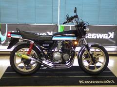 カワサキ　Ｚ４００Ｊ　逆輸入車　キャブ仕様　車検対応ＲＰＭマフラー　アップハンドル