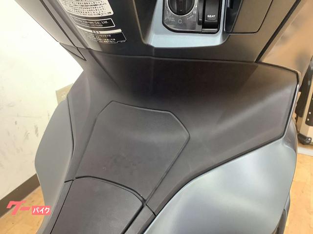 ホンダ PCX ロングスクリーン リアボックス グリップヒーター