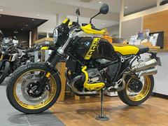 ＢＭＷ　Ｒ　ｎｉｎｅＴ　アーバン　Ｇ／Ｓ　４０ＴＨ　４０ｍｍリフトアップ　ワンオーナー　１２か月保証付き
