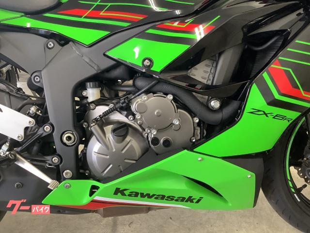 カワサキ Ninja ZX－6R マルチバー・USB・2023