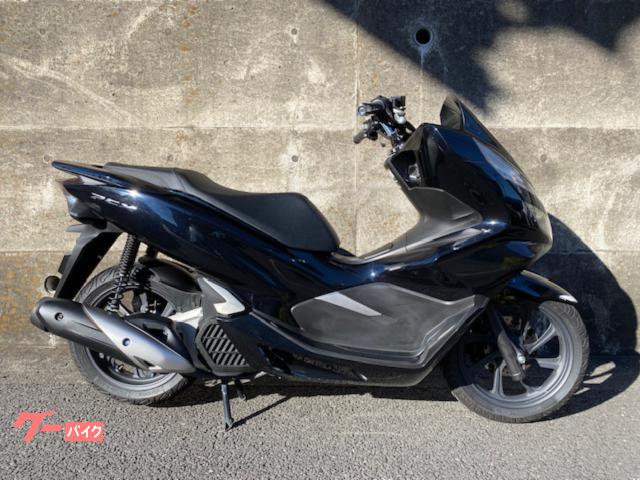 ＰＣＸ　初年度登録２０２０年　ワンオーナー　ブラック