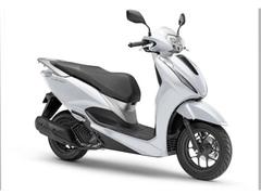ホンダ　リード１２５　最新モデル　ホワイト