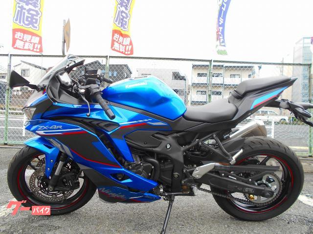 カワサキ Ninja ZX－4R SE マルチバー／USB電源付
