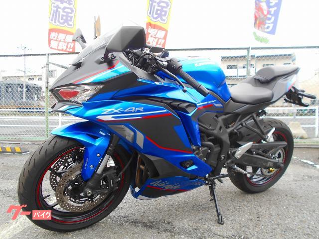 カワサキ Ninja ZX－4R SE マルチバー／USB電源付