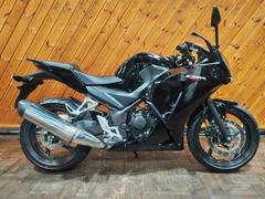 ホンダ　ＣＢＲ２５０Ｒ　ヘッドライト２灯式後期モデル　メットホルダー装備