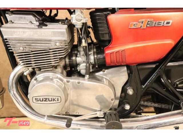 SUZUKI GT380 タンク 黒/金 SUZUKI GT380 タンク 黒/金 SUZUKI GT380