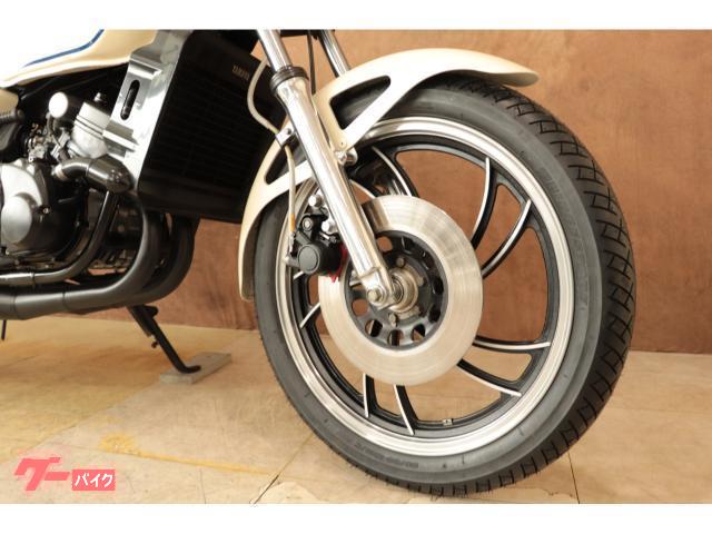 ヤマハ RZ250 4L3国内ノーマル車｜ウエマツ東京本社｜新車