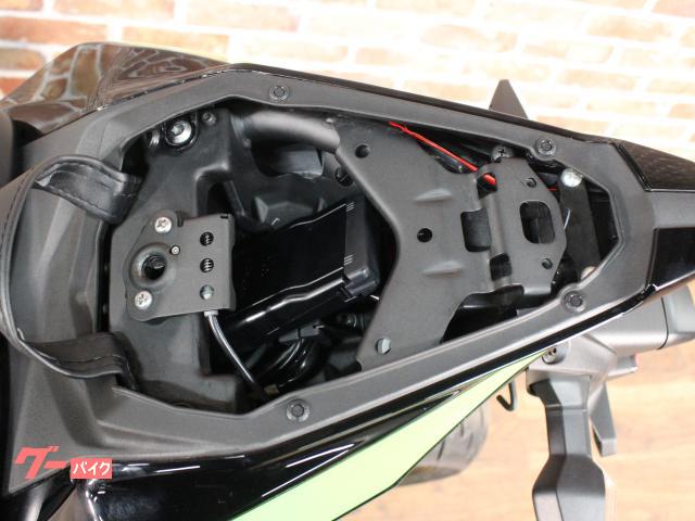 カワサキ Ninja ZX－25R SE ABS ETC｜バイク