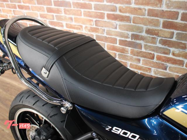 Z900RSSEタンク、ロングテール、フェンダーレス、グラブバー