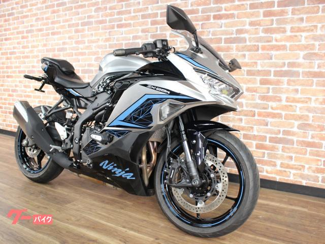 カワサキ Ninja ZX－25R SE ABS リア