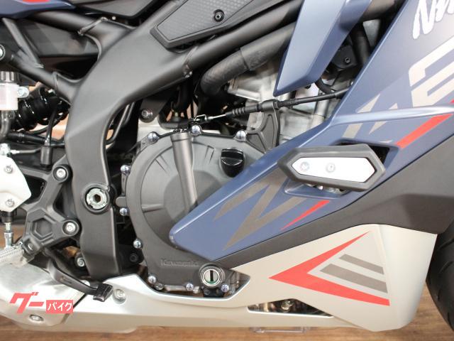 カワサキ Ninja ZX－25R SE ABS マウントバー